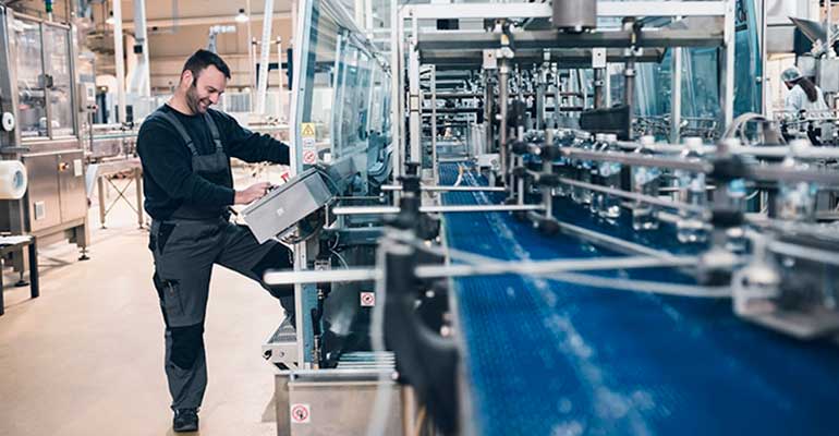 Indústria do Plástico supera 400 mil empregos e reforça geração de oportunidades no Brasil